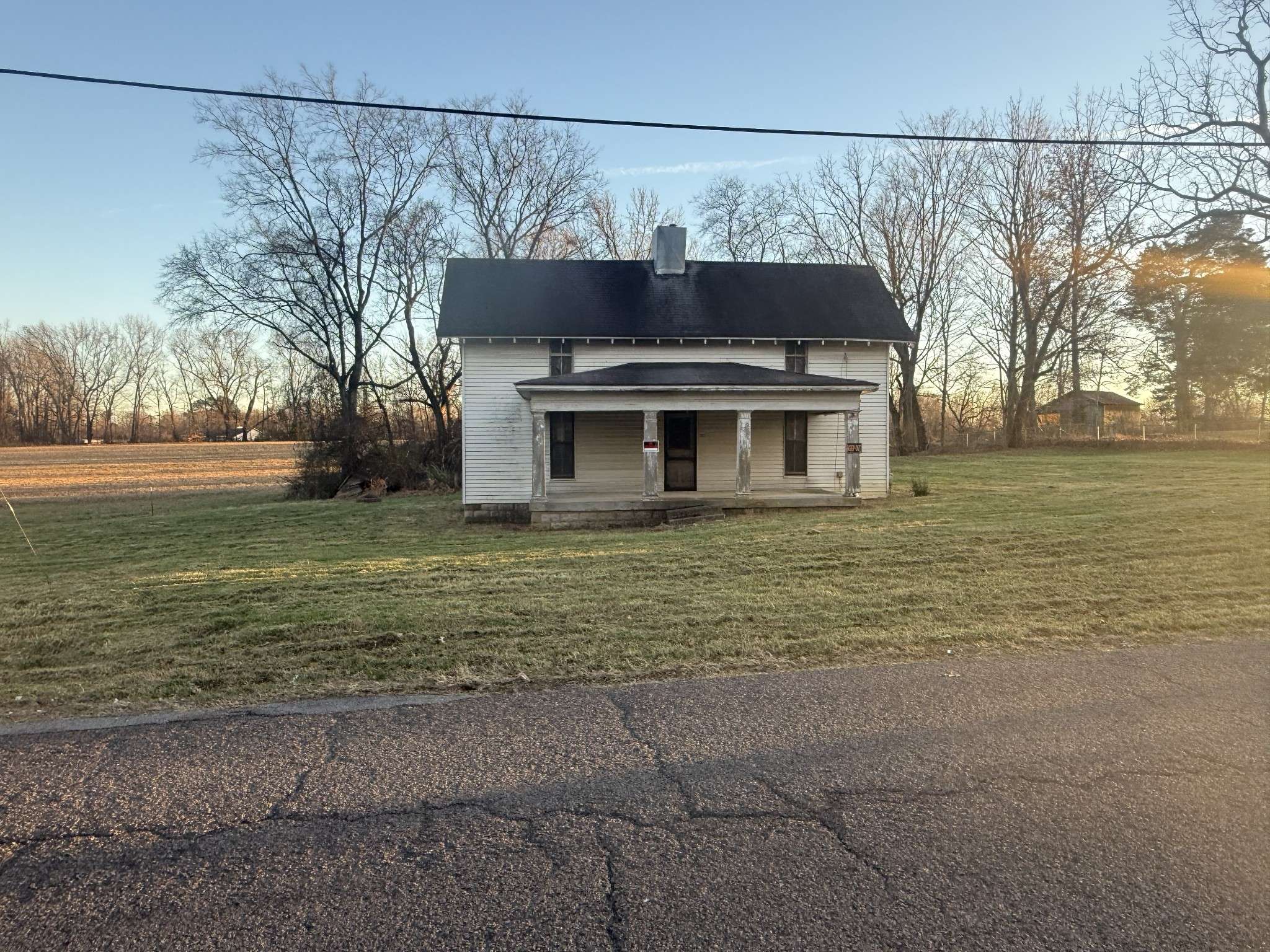 2627 Woods Rd, Springfield, TN 37172