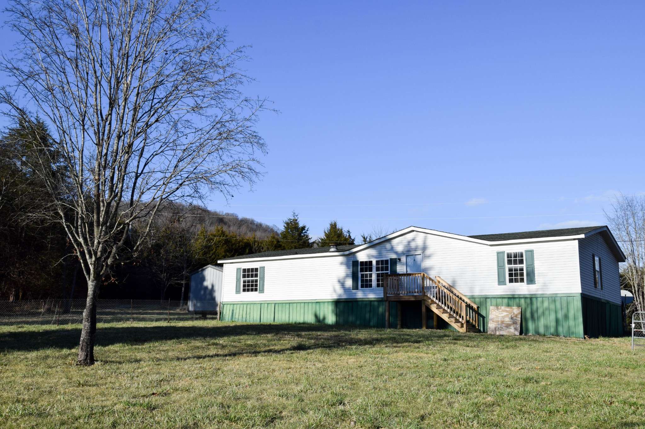 635 Celsor Rd, Hartsville, TN 37074