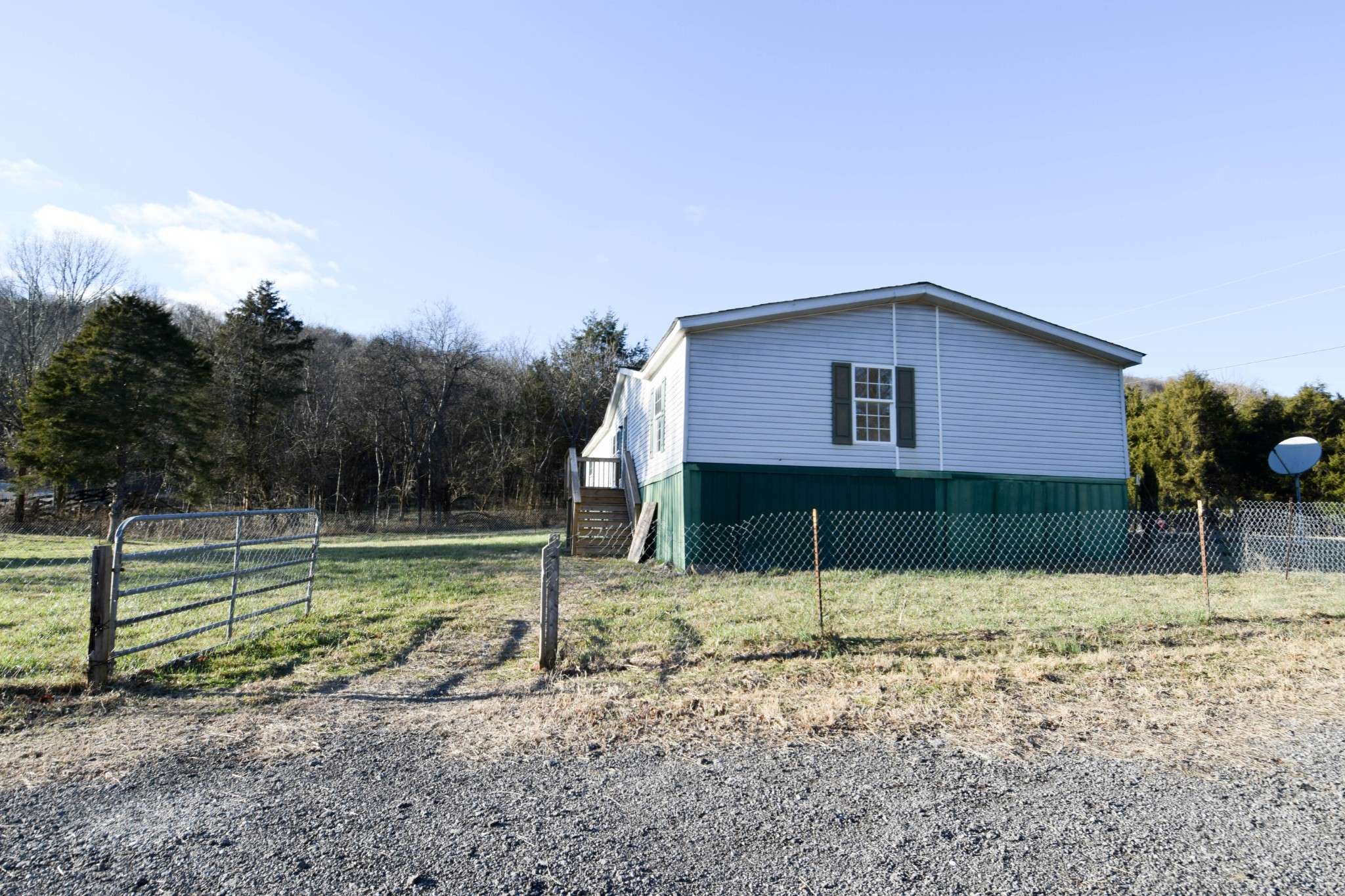 635 Celsor Rd, Hartsville, TN 37074