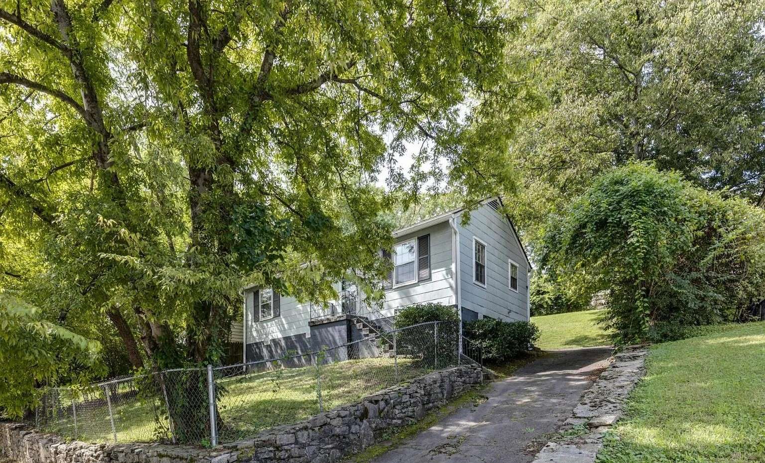 906 S 14th St, Nashville, TN 37206