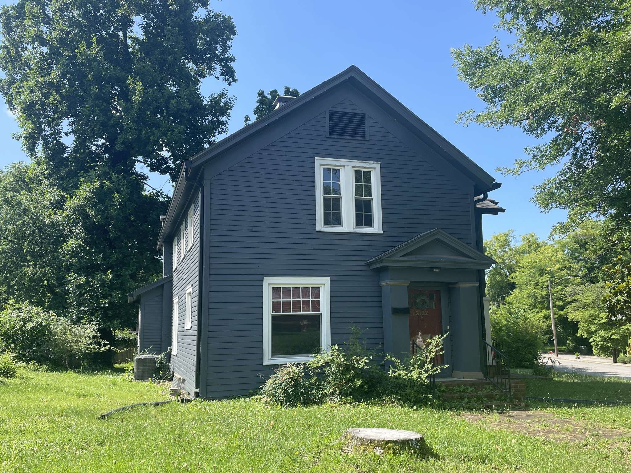 2122 S Main St, Hopkinsville, KY 42240