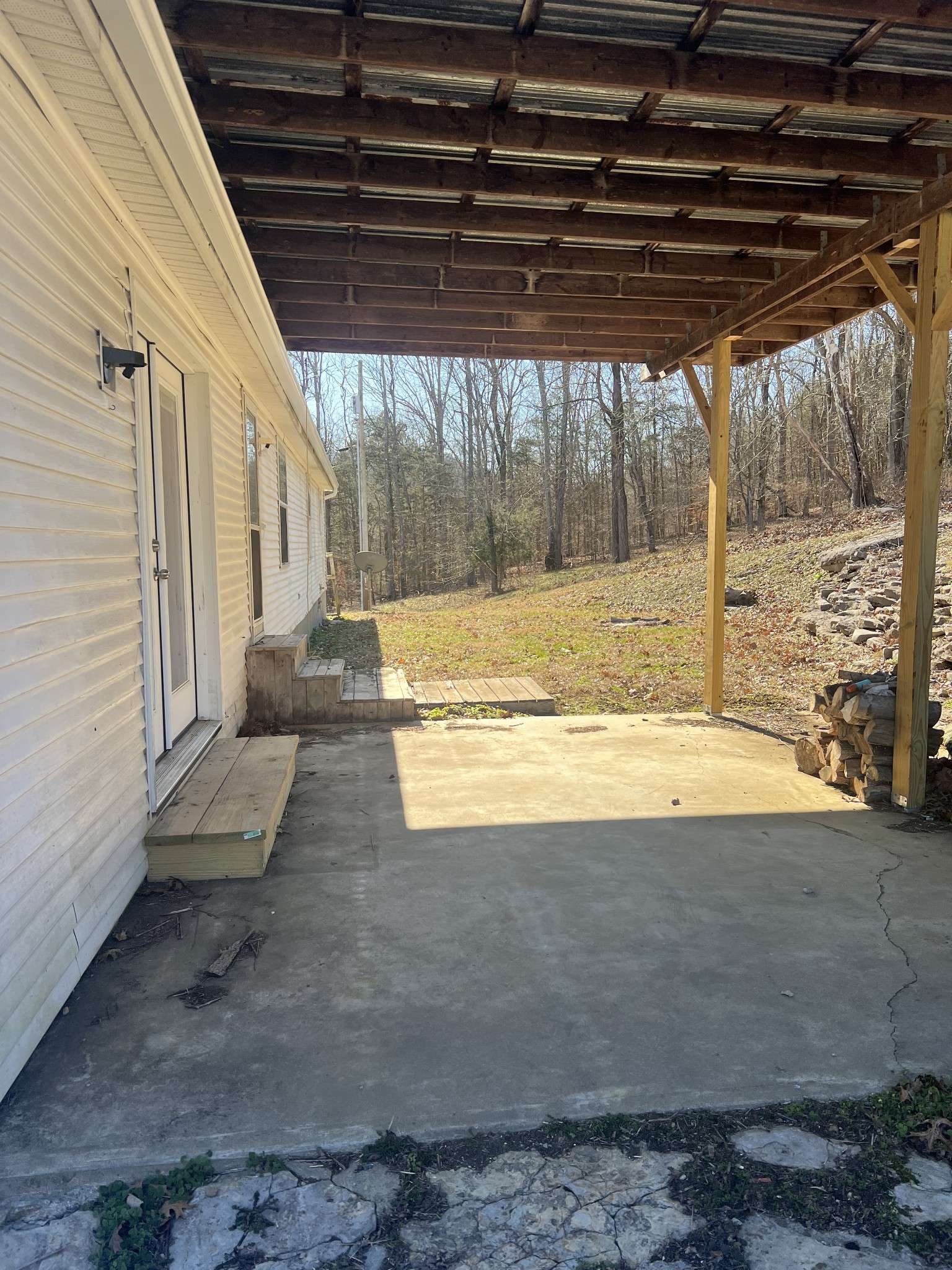 697 Club Springs Rd, Buffalo Valley, TN 38548