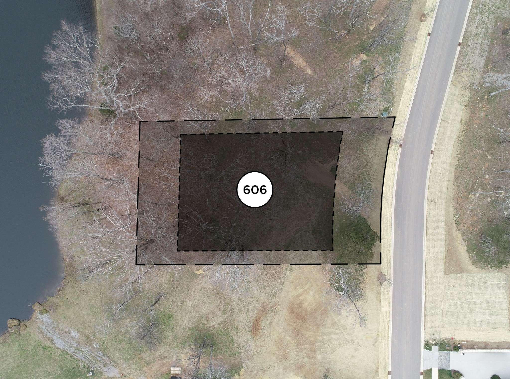 8221 Jolene Dr, College Grove, TN 37046