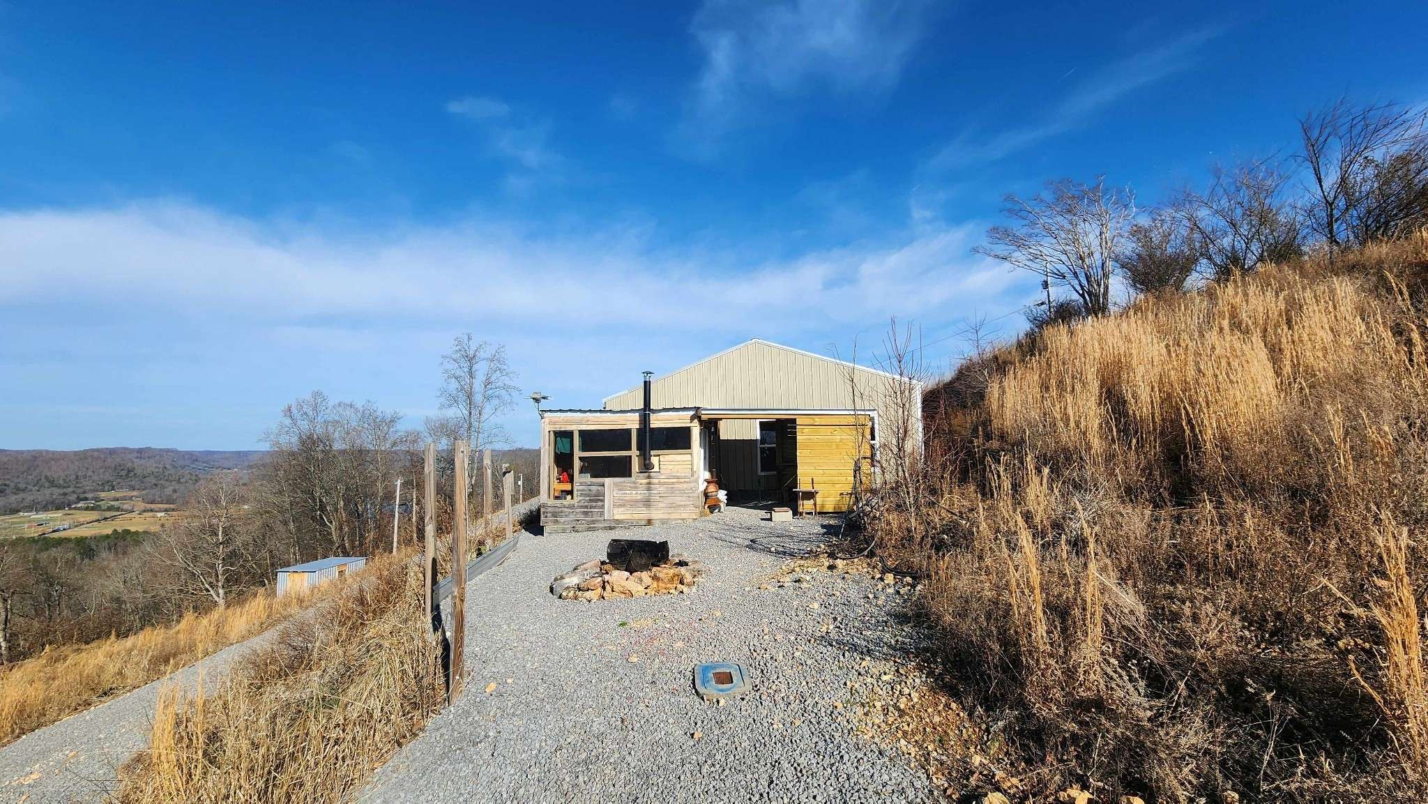 276 Schelley Rd, Gainesboro, TN 38562
