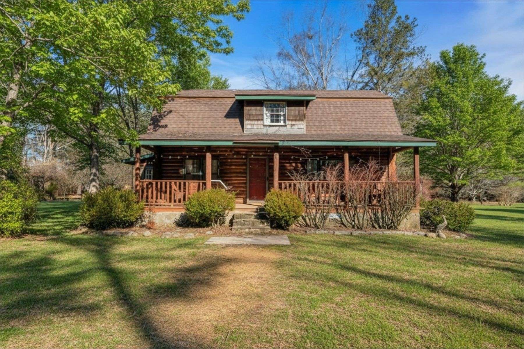 1006 Remington Pl, Manchester, TN 37355