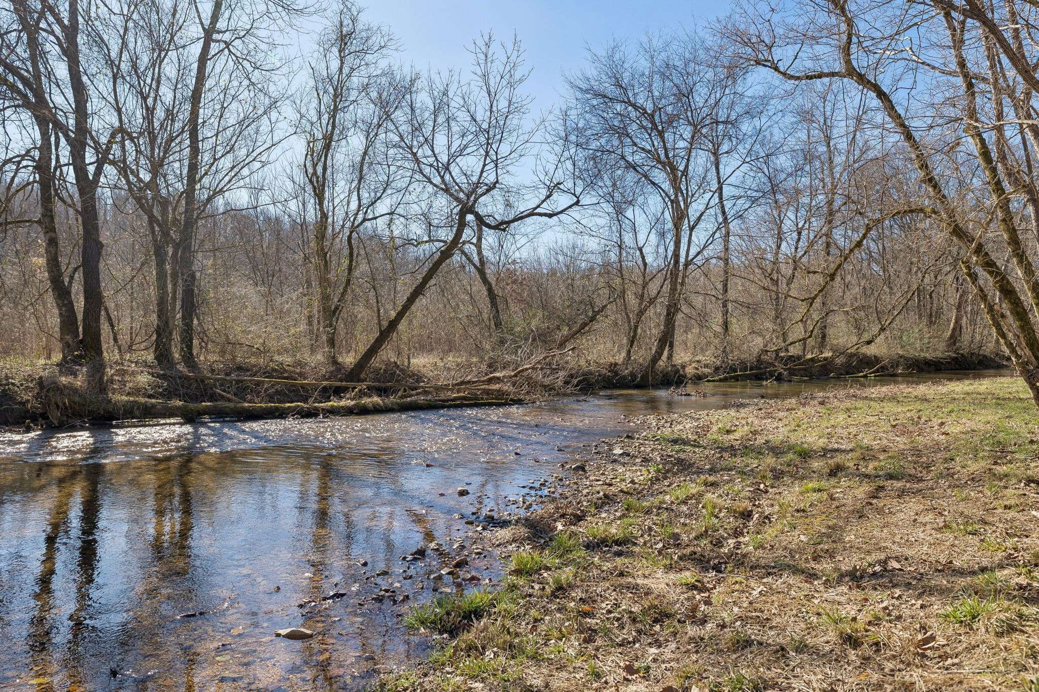 0 Hurricane Creek Road, Linden, TN 37096