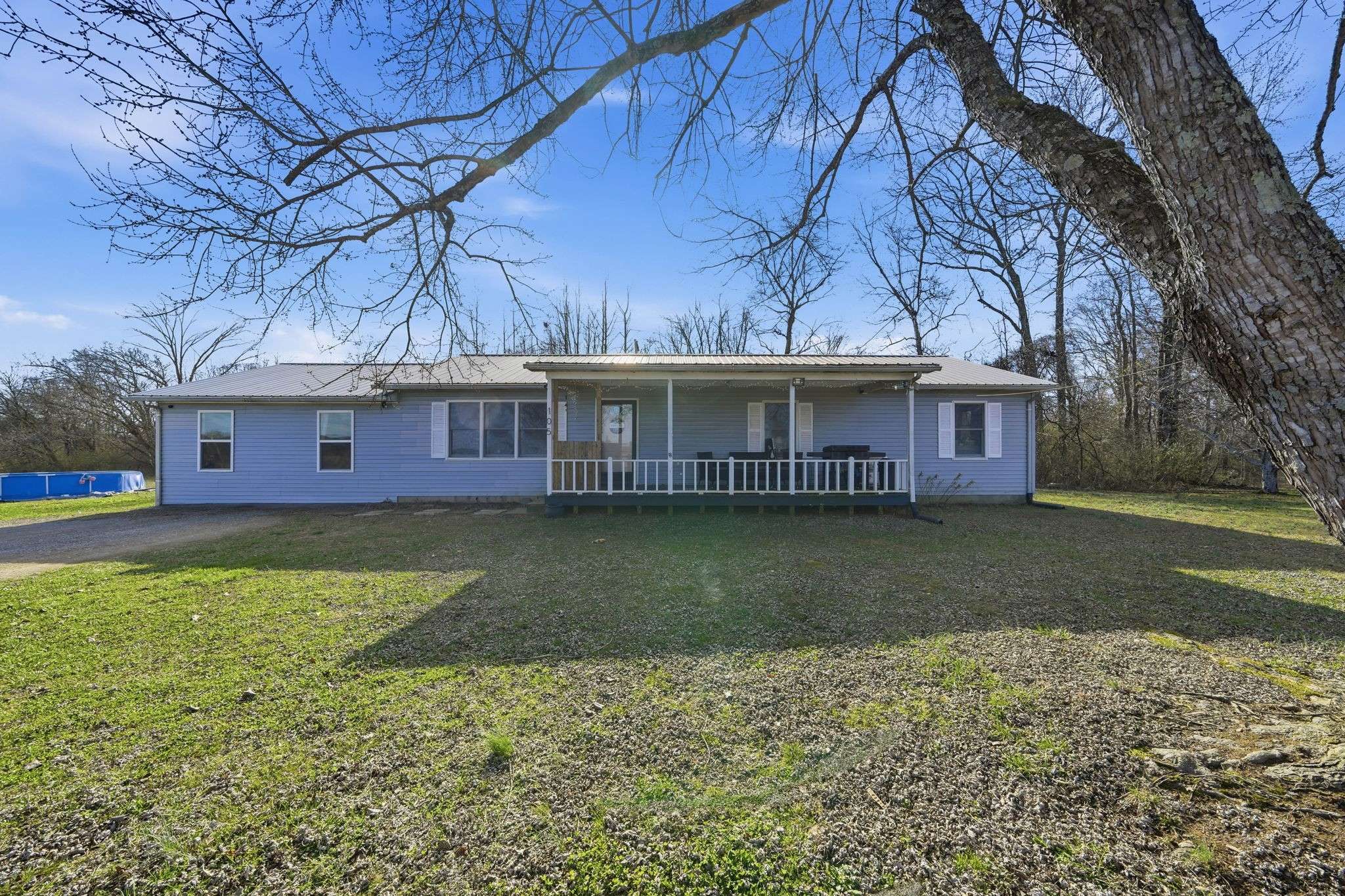 105 Farris Creek Bridge Rd, Belvidere, TN 37306