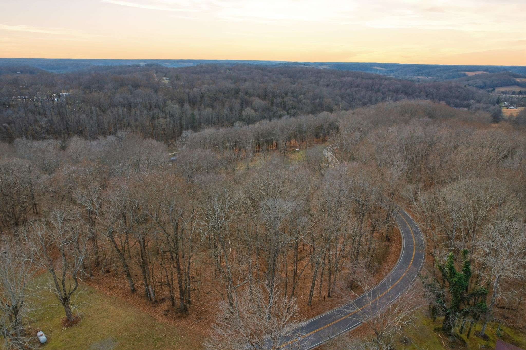 0 Farris Creek Bridge Rd, Belvidere, TN 37306
