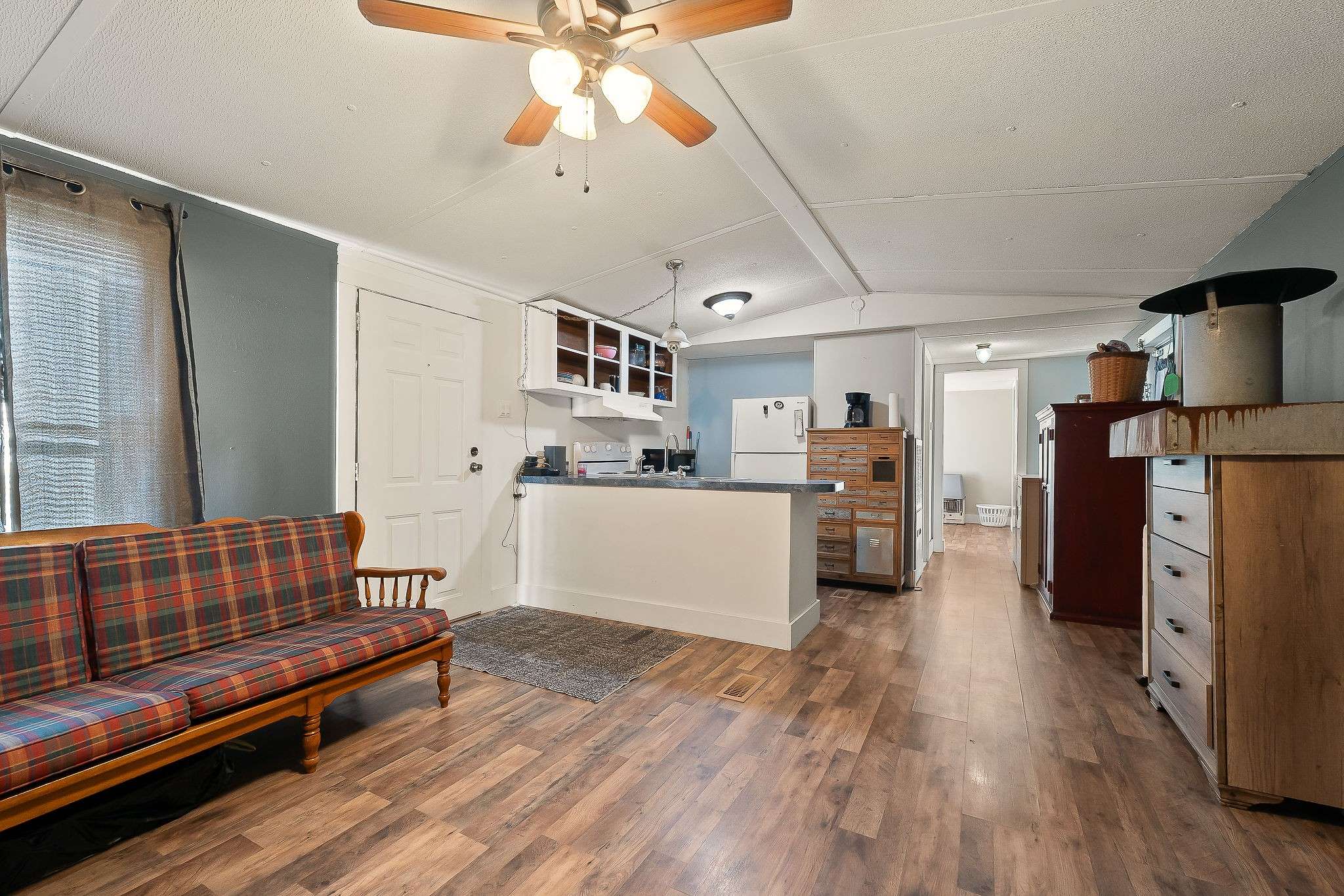 280 Bone Cave Rd, Rock Island, TN 38581