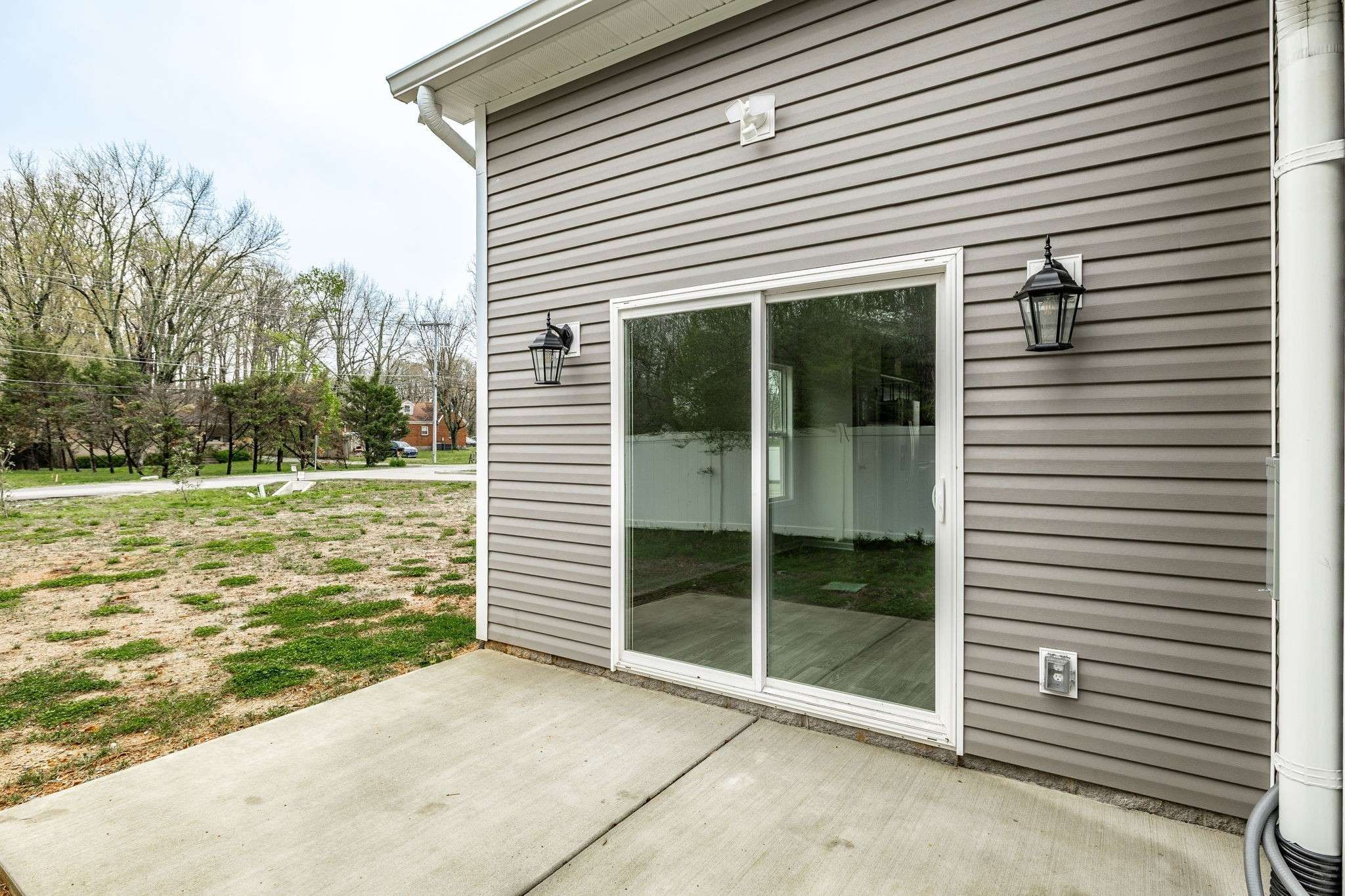 100 Billy Robb St #C, Greenbrier, TN 37073
