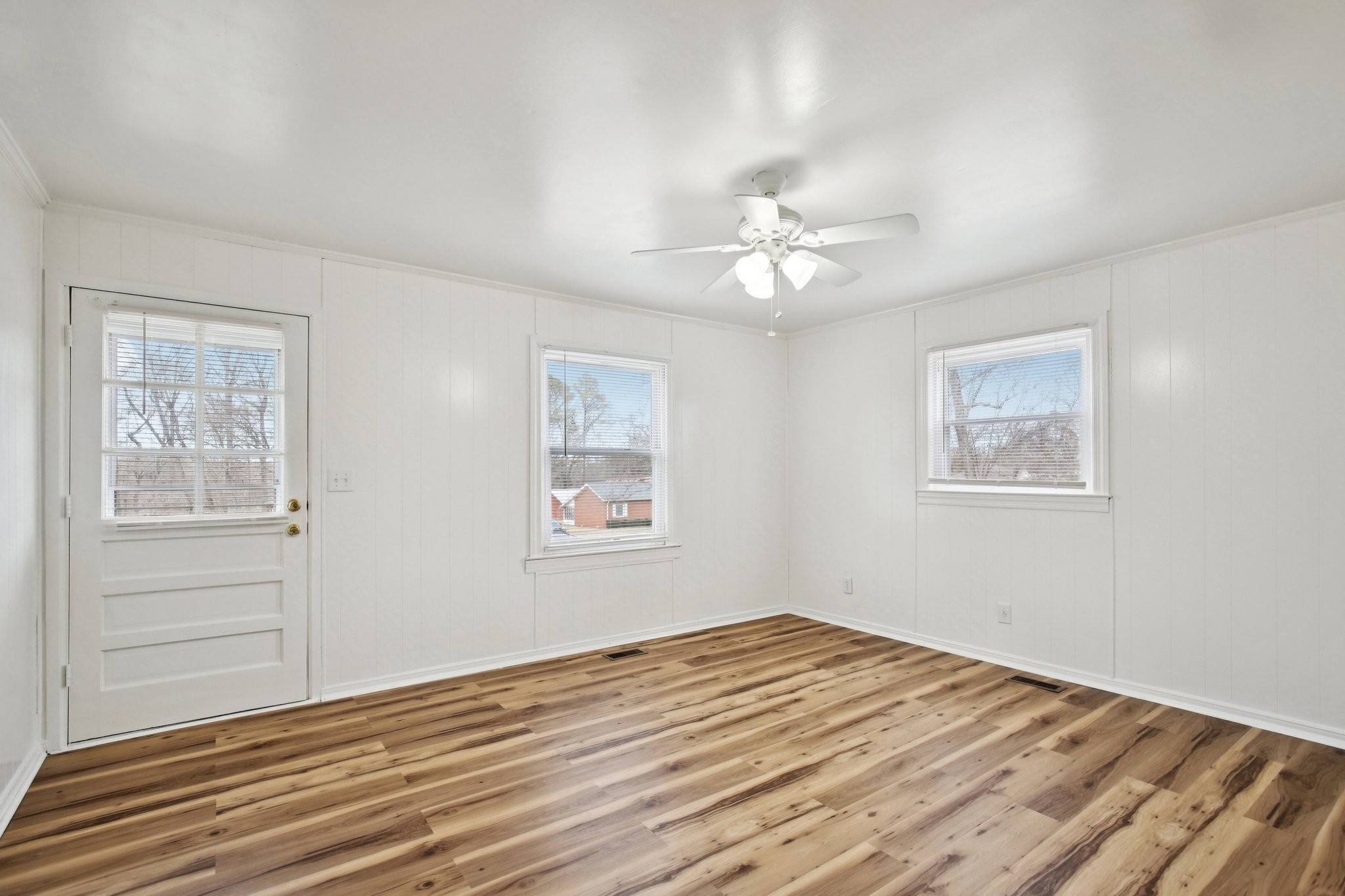 172 Hadley Dr, Clarksville, TN 37042