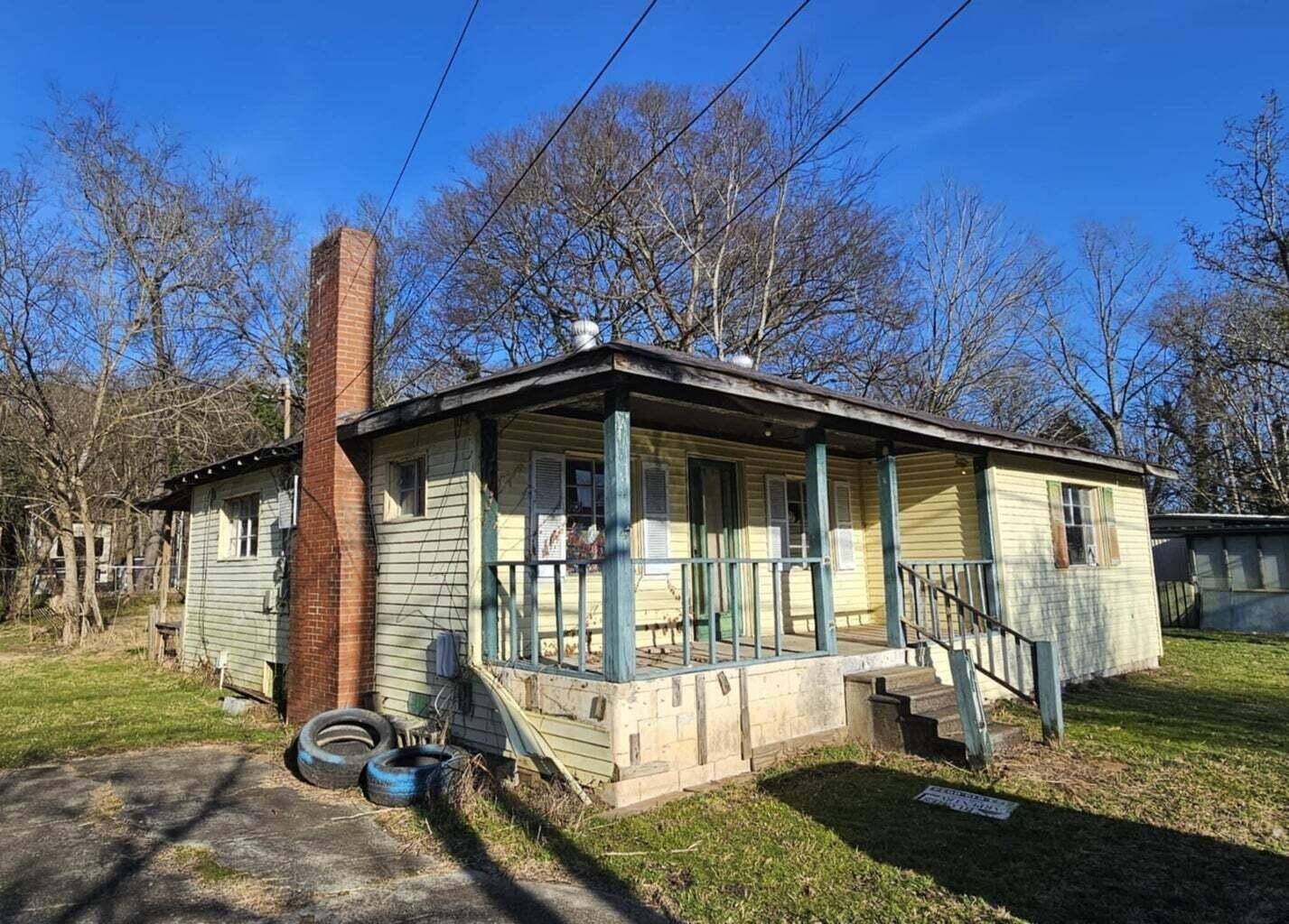 126 Berry Hill Road, South Pittsburg, TN 37380
