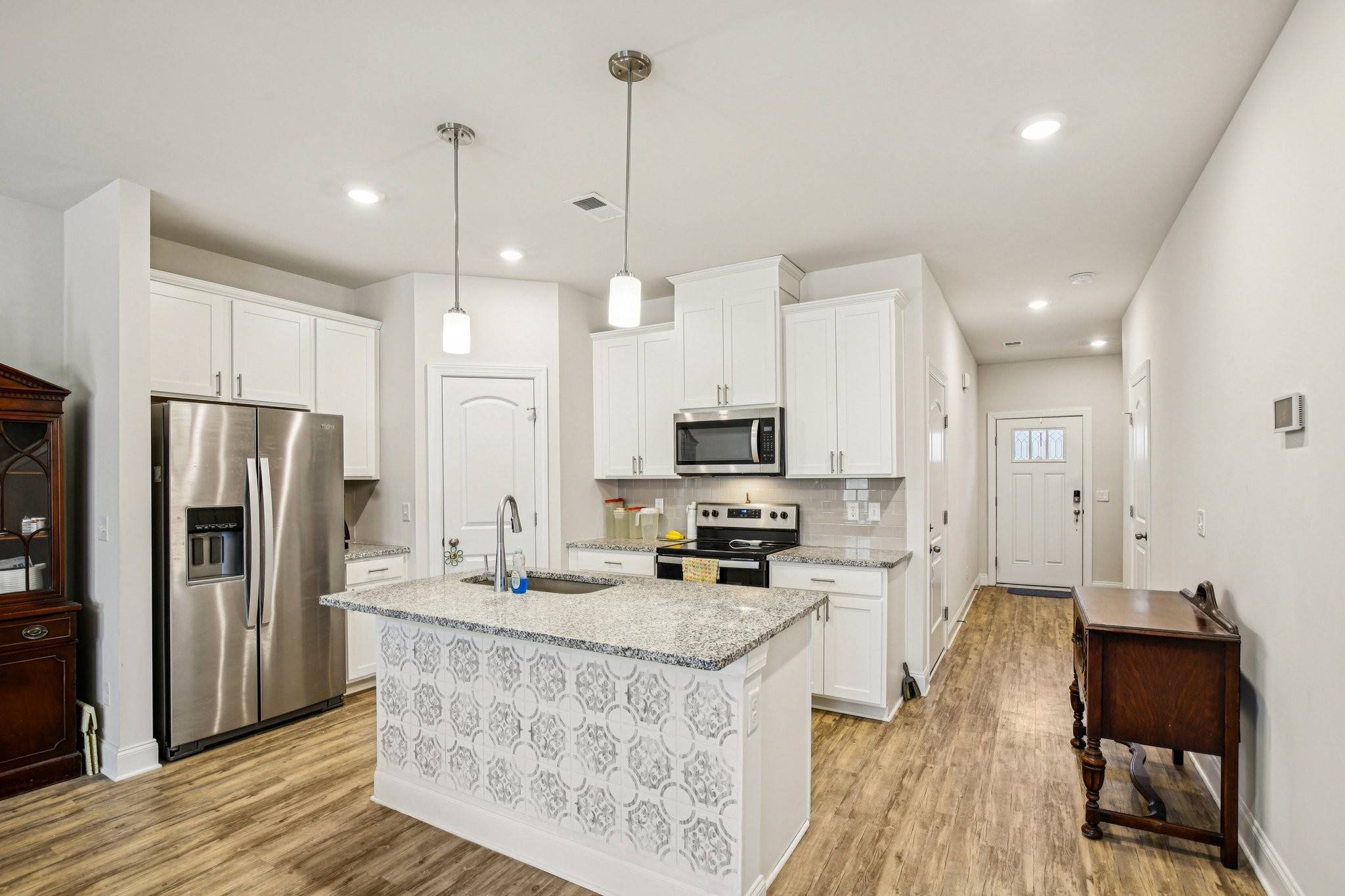 429 Palmetto Dr, Columbia, TN 38401