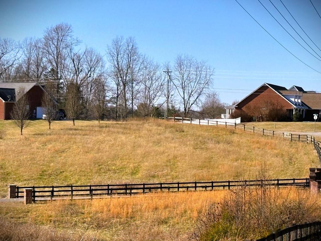 4020 Bunker Hill Rd, Cookeville, TN 38506