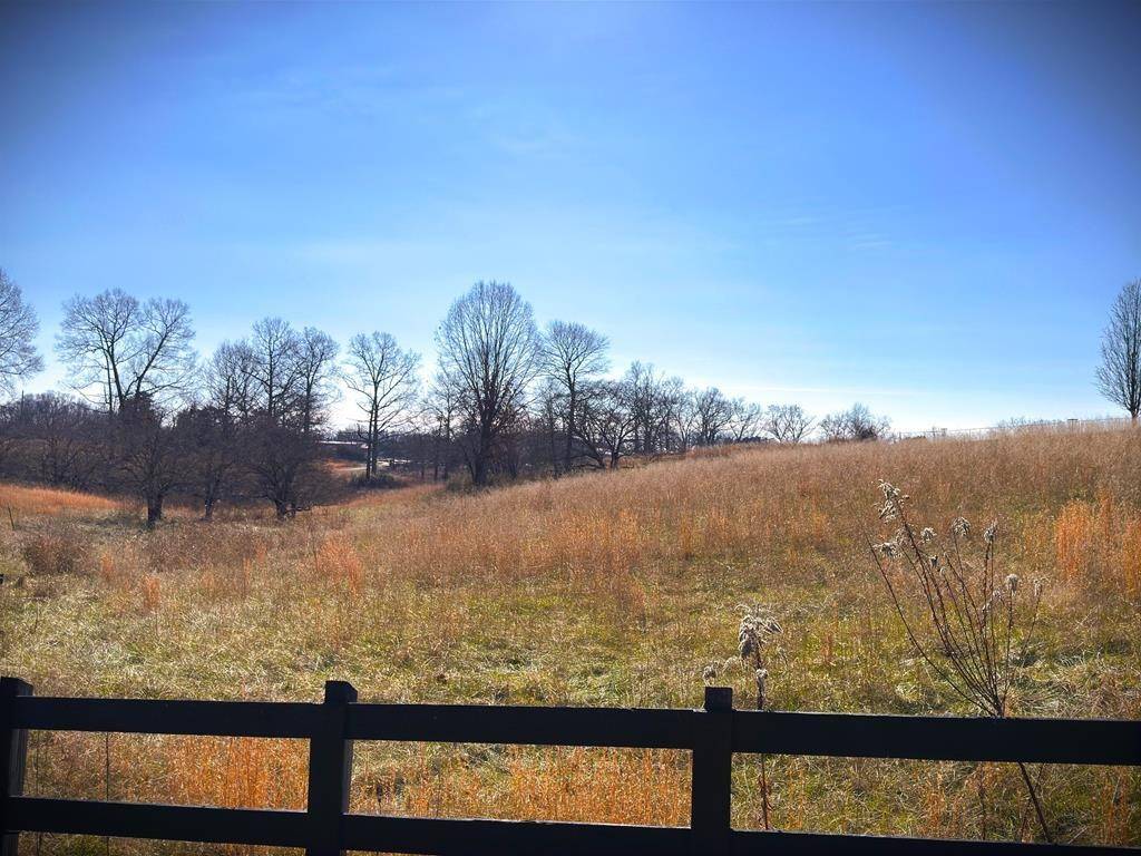 4020 Bunker Hill Rd, Cookeville, TN 38506