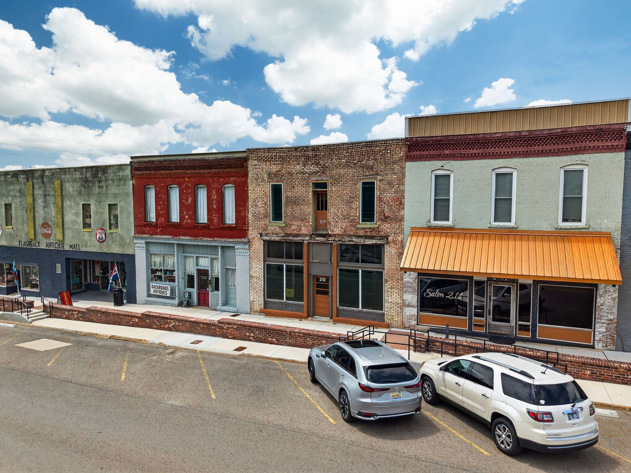 213 Main Ave #S, Fayetteville, TN 37334