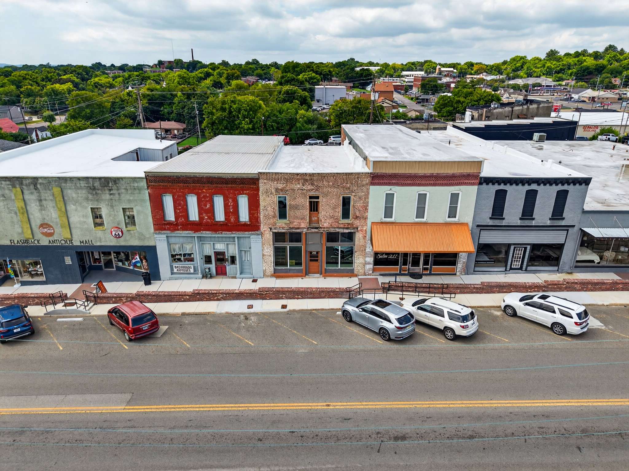 213 Main Ave #S, Fayetteville, TN 37334