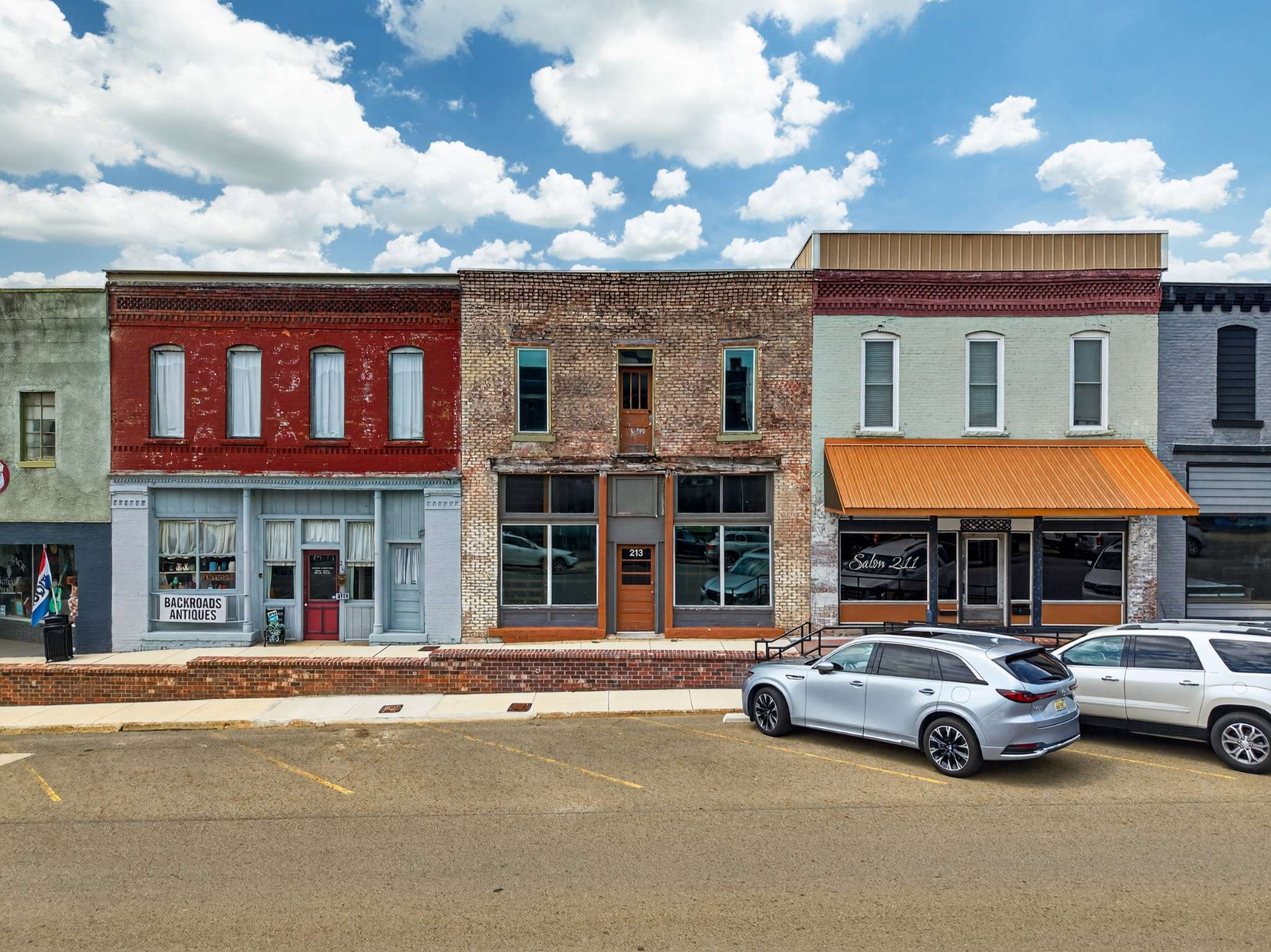 213 Main Ave #S, Fayetteville, TN 37334