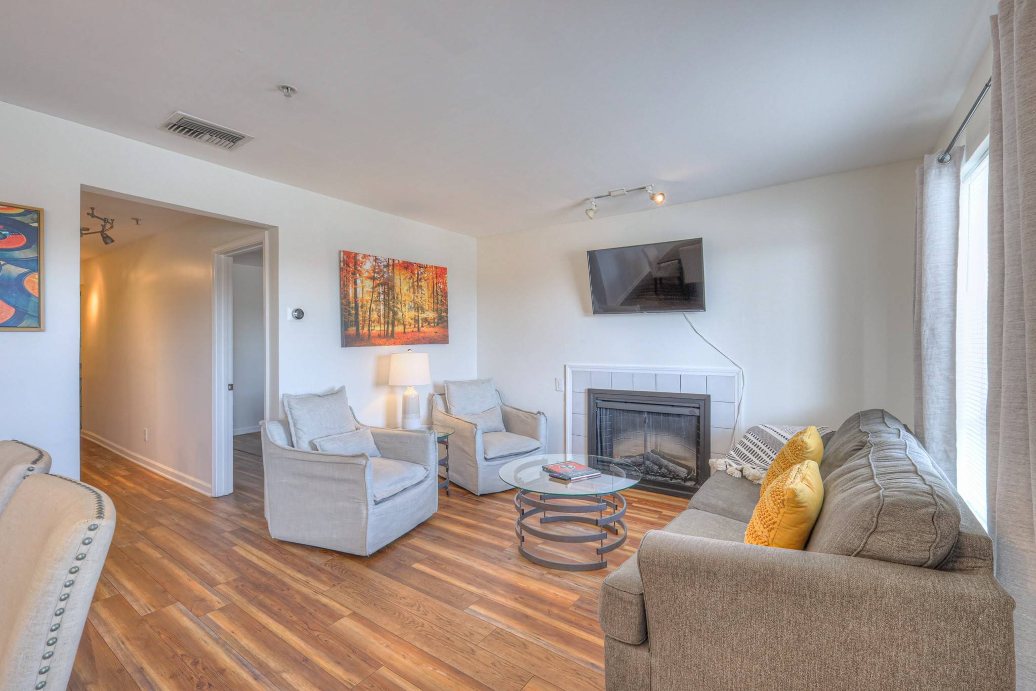 910 1st Ave #N, Nashville, TN 37201