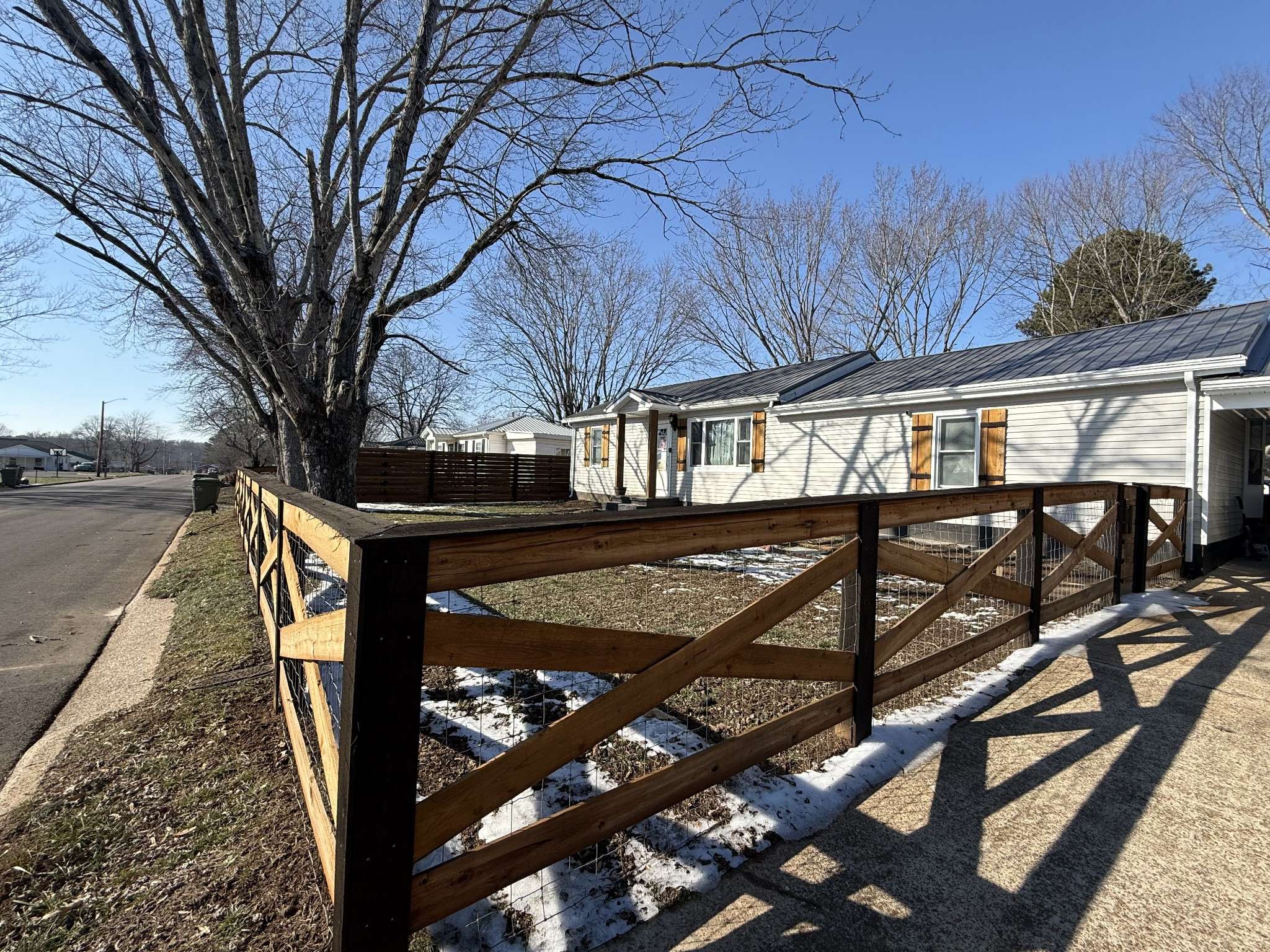 306 Johnson St, Lawrenceburg, TN 38464