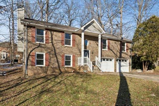 215 Pine Mountain Rd, Clarksville, TN 37042