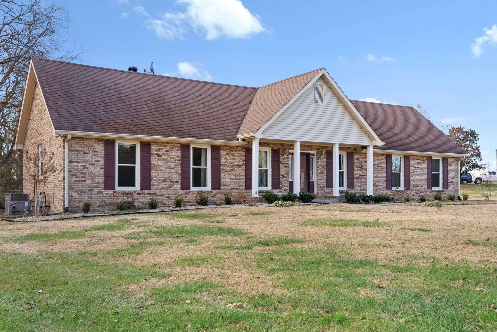 290 Andrew Jackson Dr, Clarksville, TN 37043