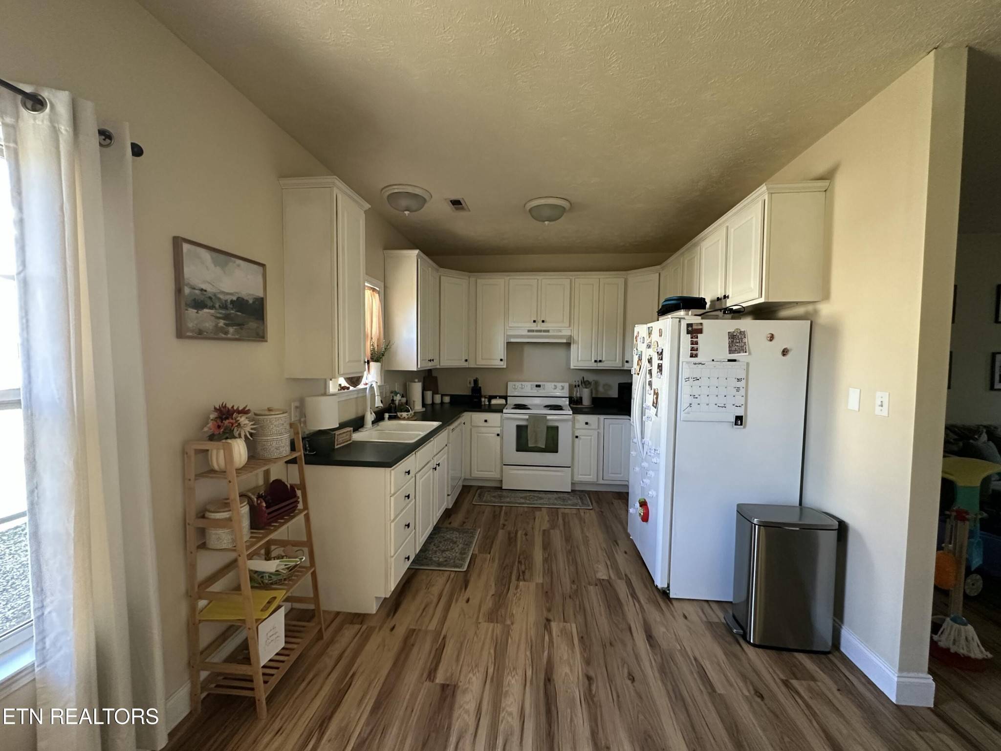 2440 Honey Grove Lane, Knoxville, TN 37923