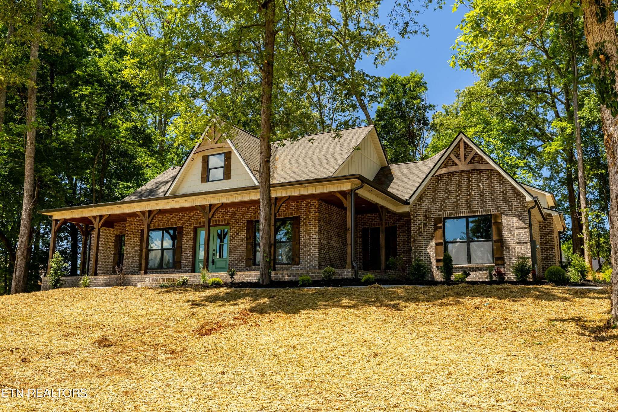 5816 Caswell Drive, Greenback, TN 37742