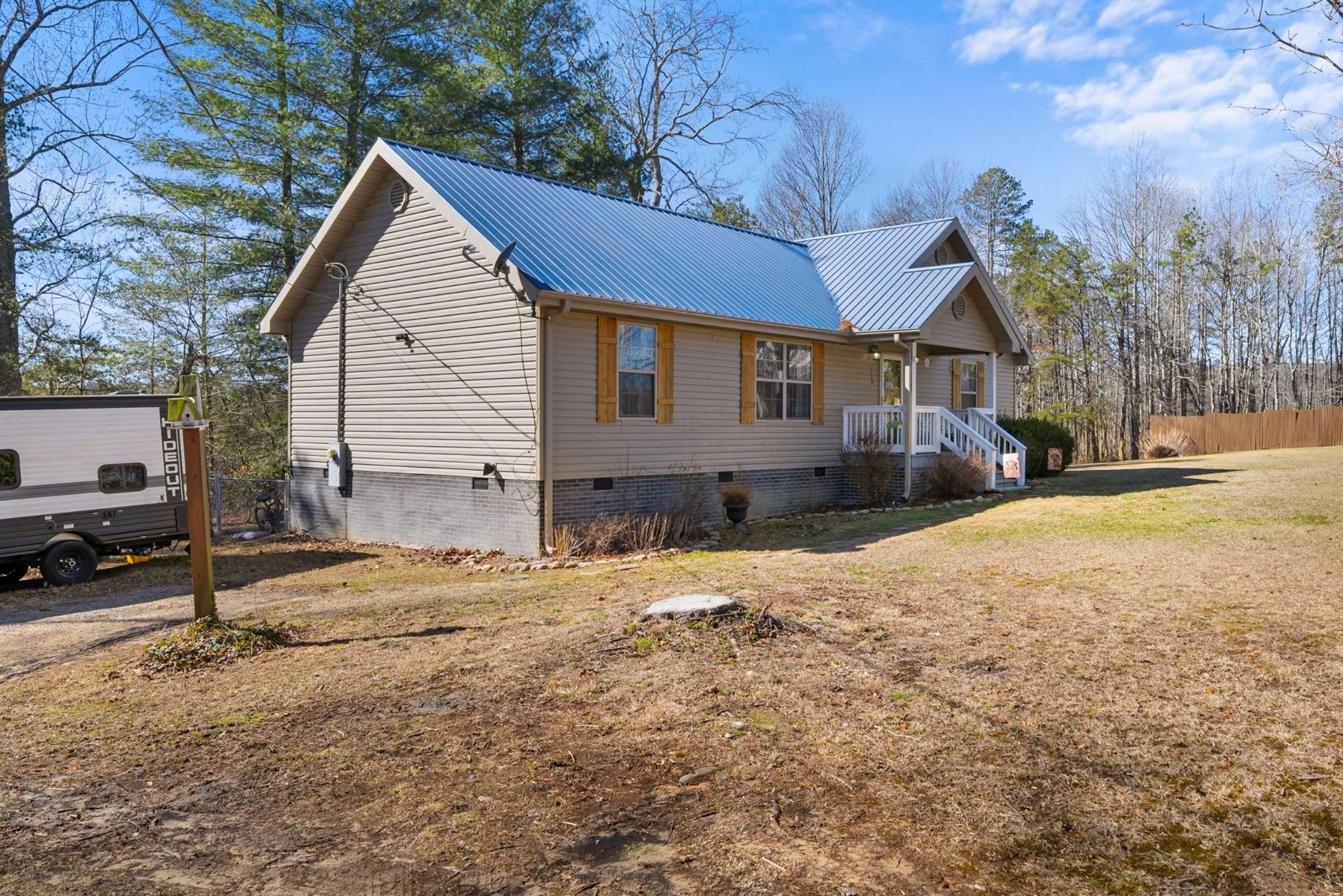 124 Brown Ln, Tracy City, TN 37387