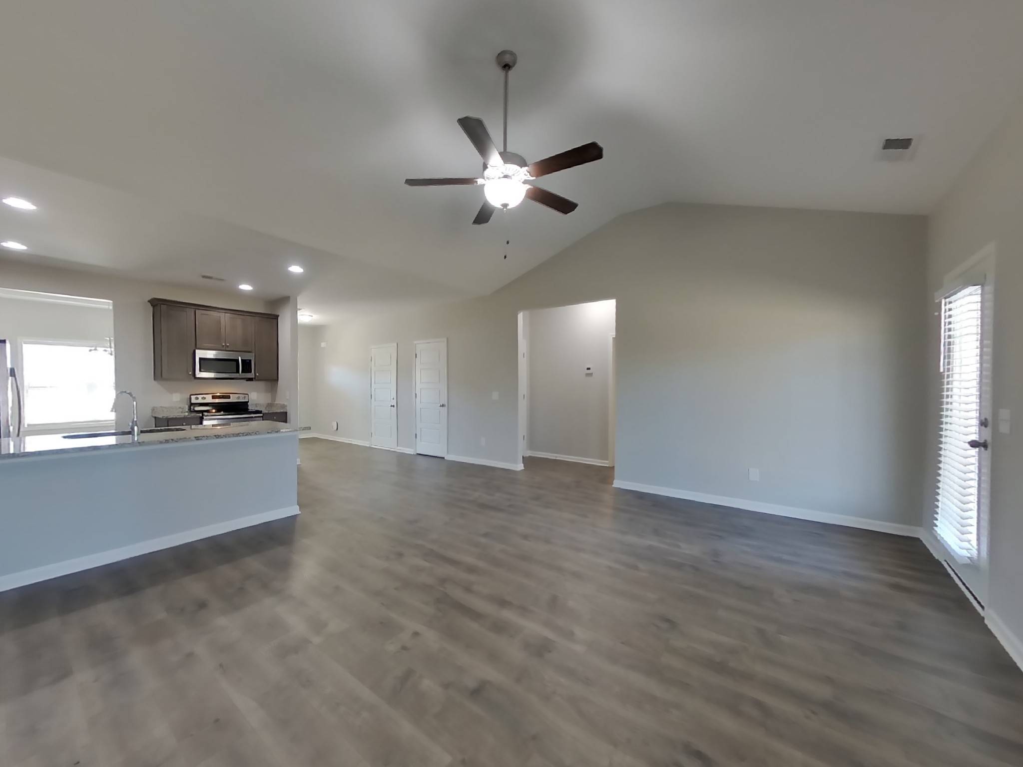 833 Ellyson Dr, Spring Hill, TN 37174