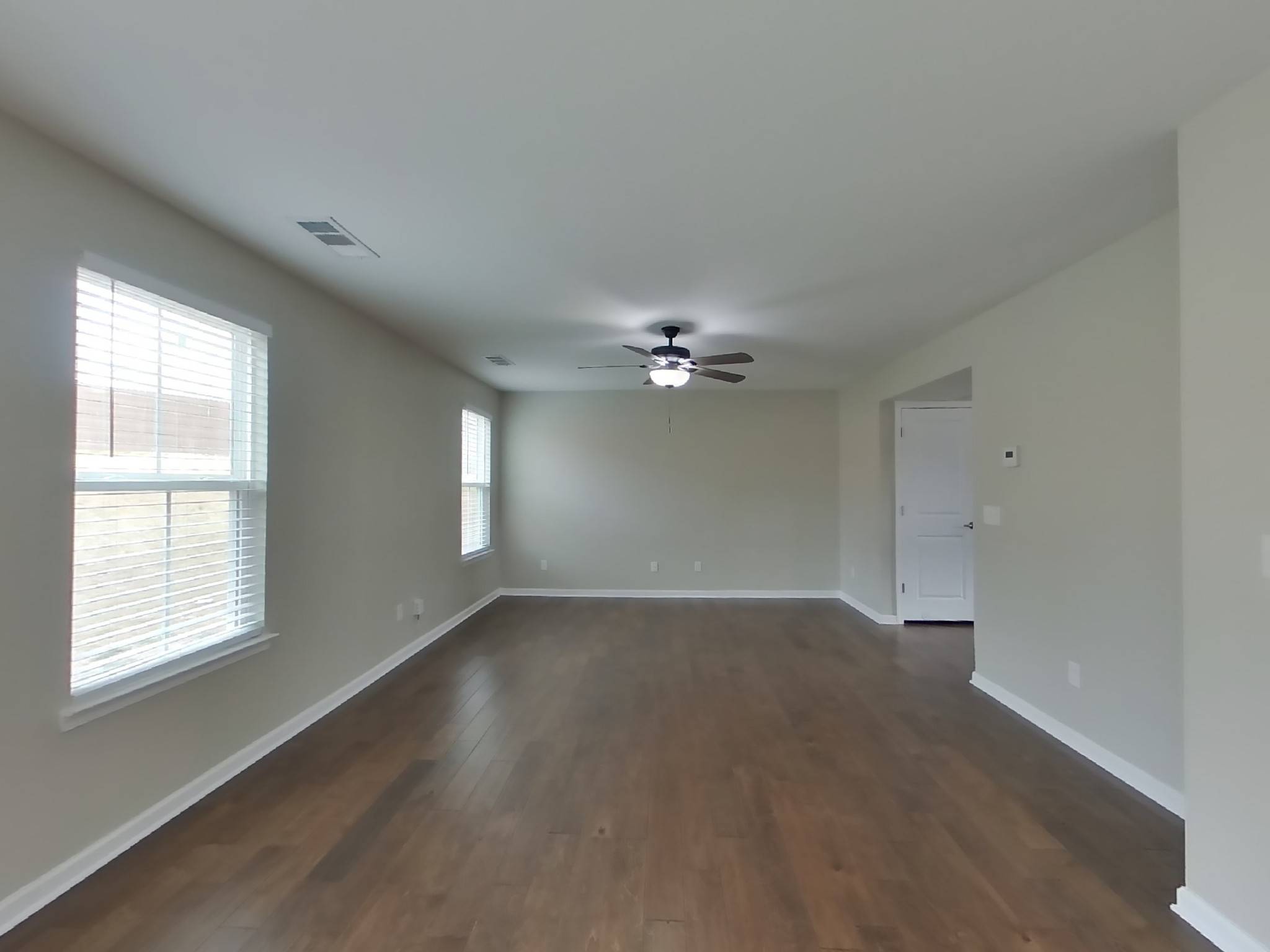 2904 Cherry Point Ln, Columbia, TN 38401