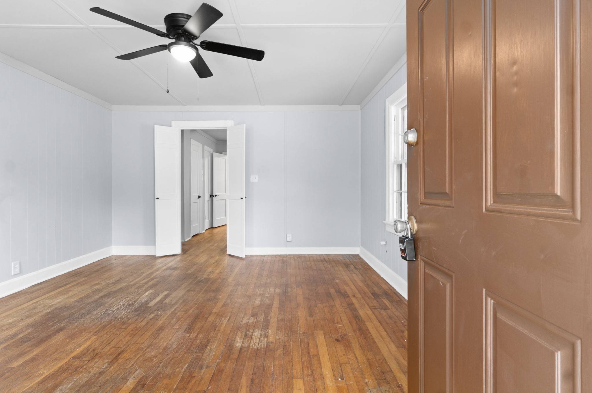 814 Gracey Ave, Clarksville, TN 37040