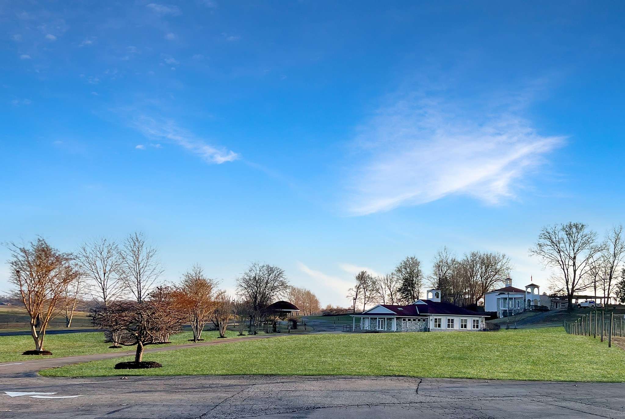 2982 Harvey Bowden Rd, Paris, TN 38242