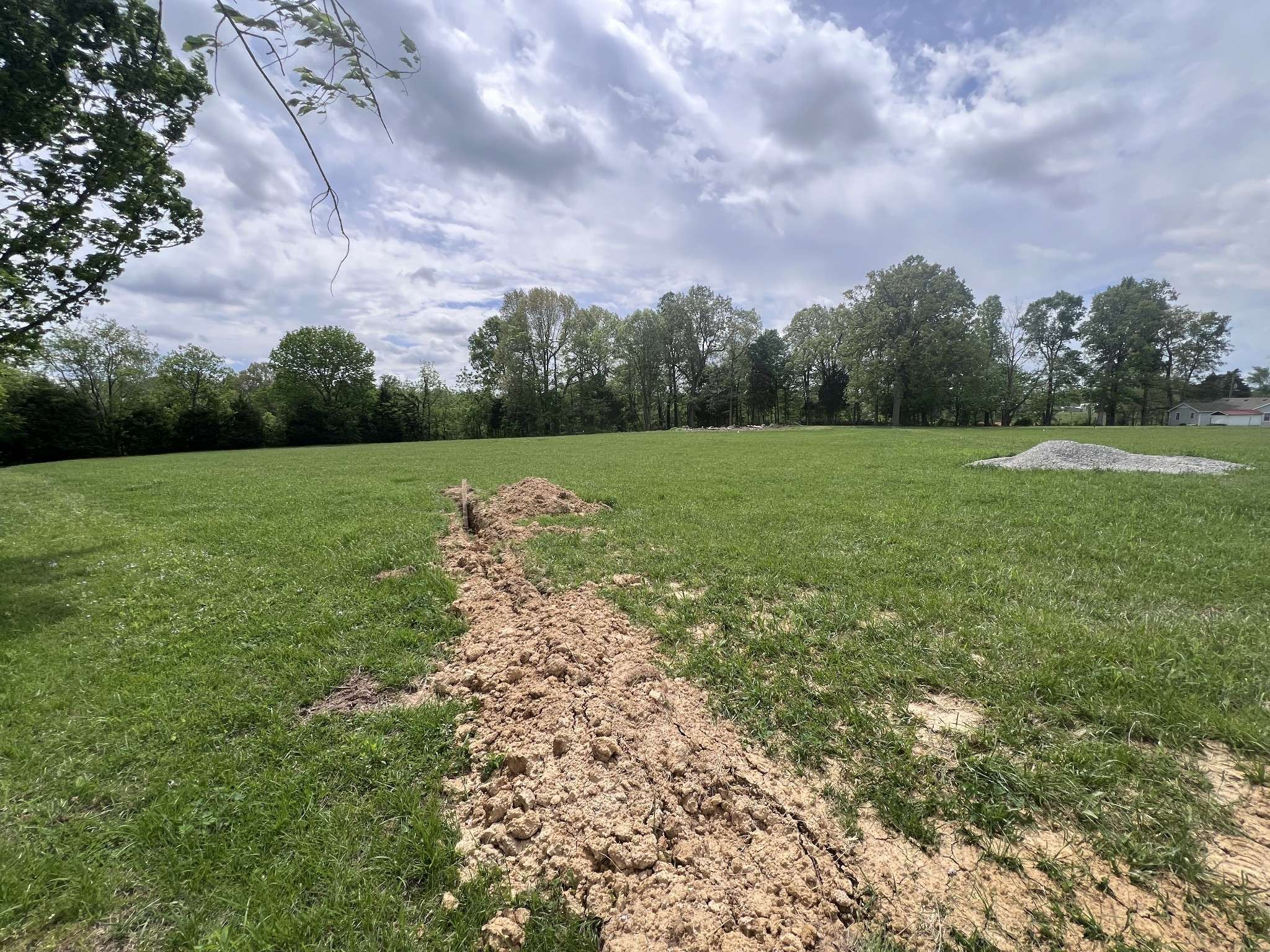 3 Lake Morris Rd, Hopkinsville, KY 42240