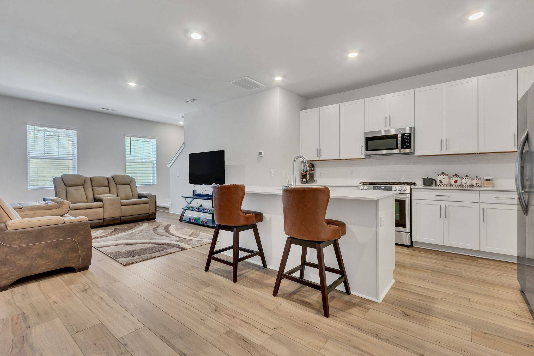 2736 Fordham St, Columbia, TN 38401