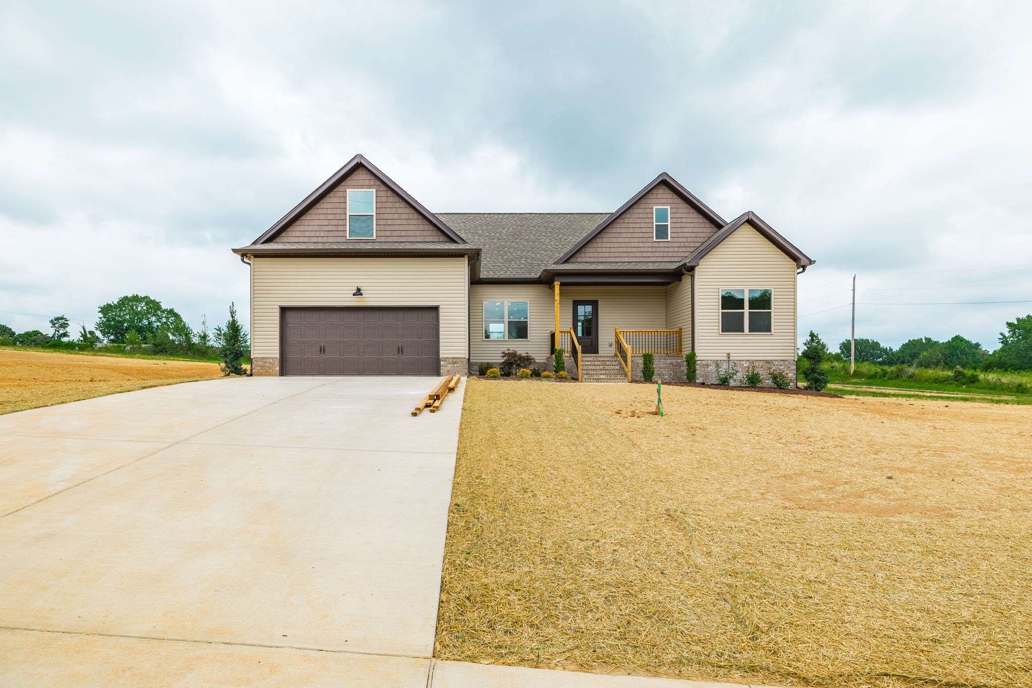 1200 Vickie Ln, Portland, TN 37148