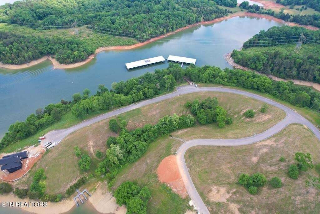 6377 Coves Edge Tr, Russellville, TN 37860