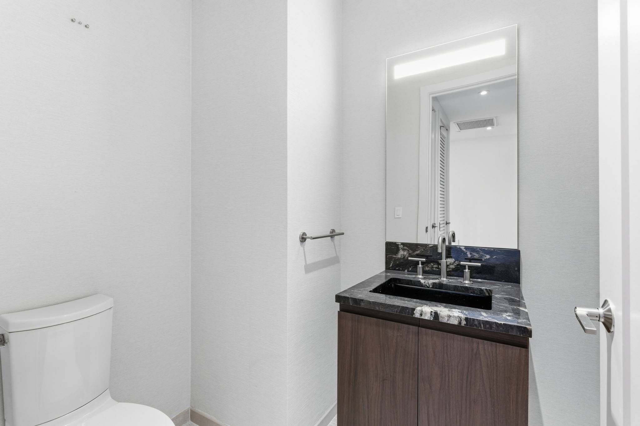 160 2nd Ave #S #2003, Nashville, TN 37201