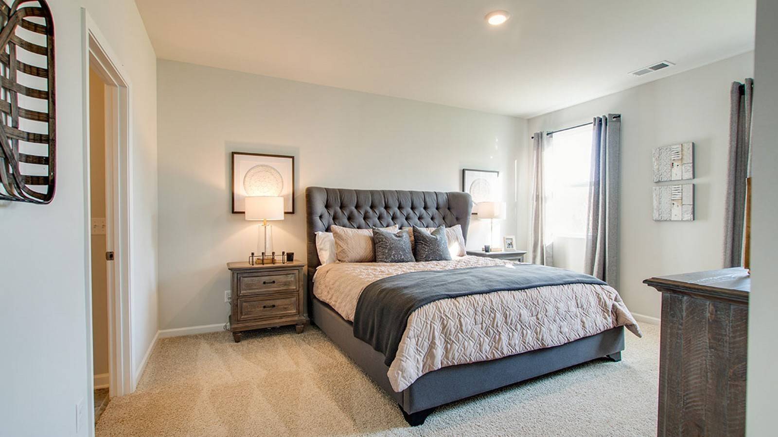 7076 Penny Lane, White House, TN 37188