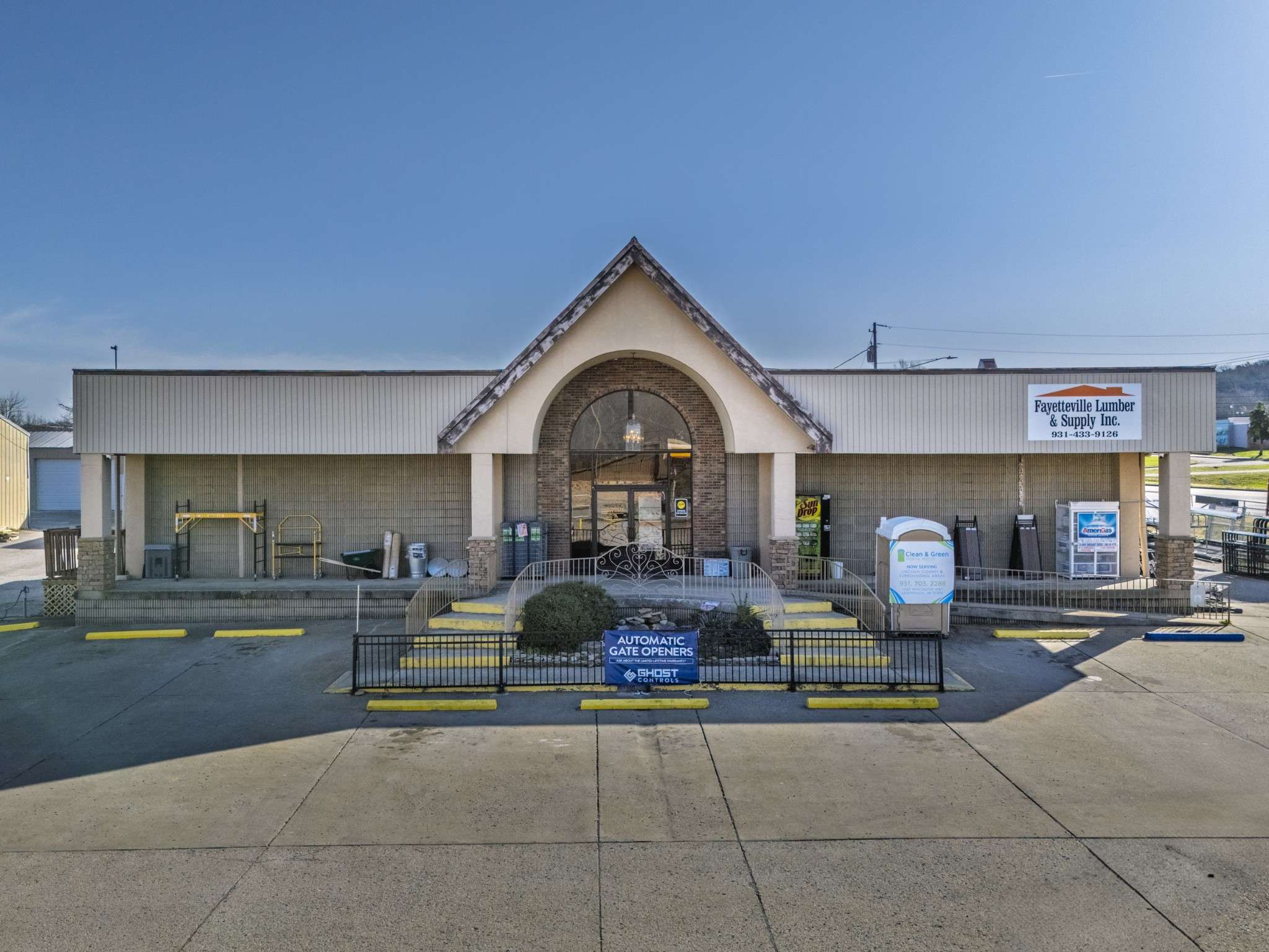 1100 Winchester Hwy, Fayetteville, TN 37334