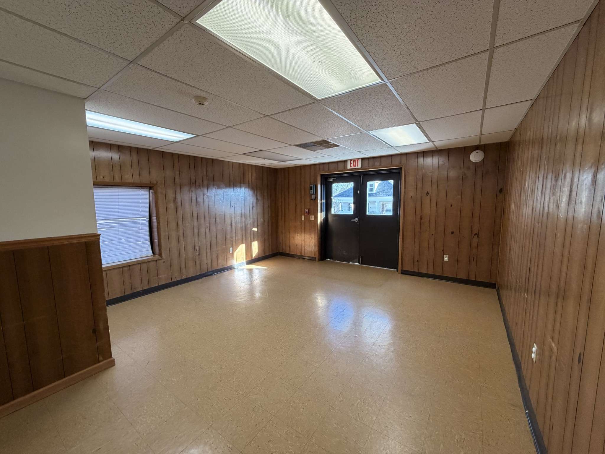 112 Bridgeview St, Wartrace, TN 37183