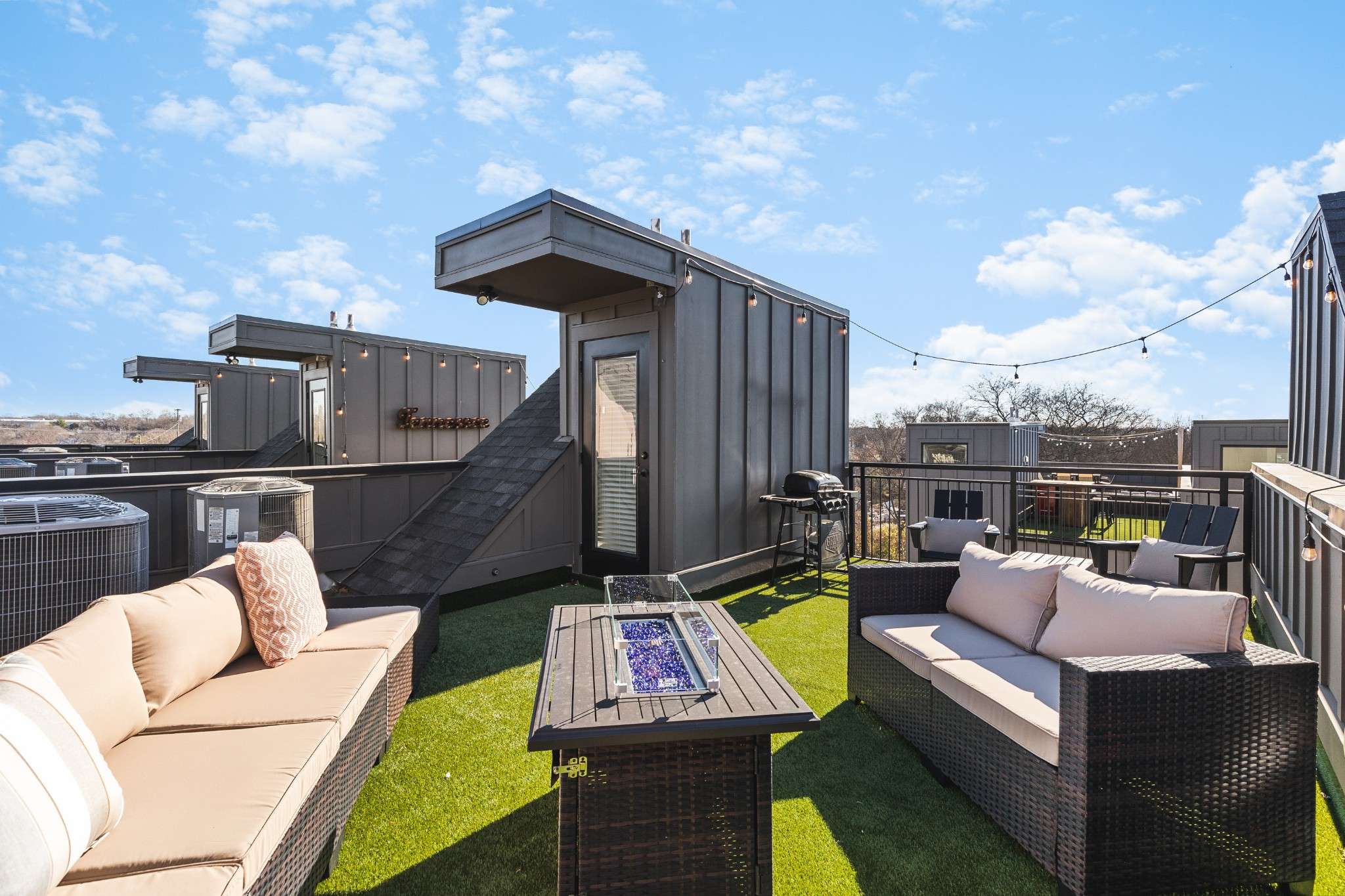 738 Douglas Ave #4, Nashville, TN 37207