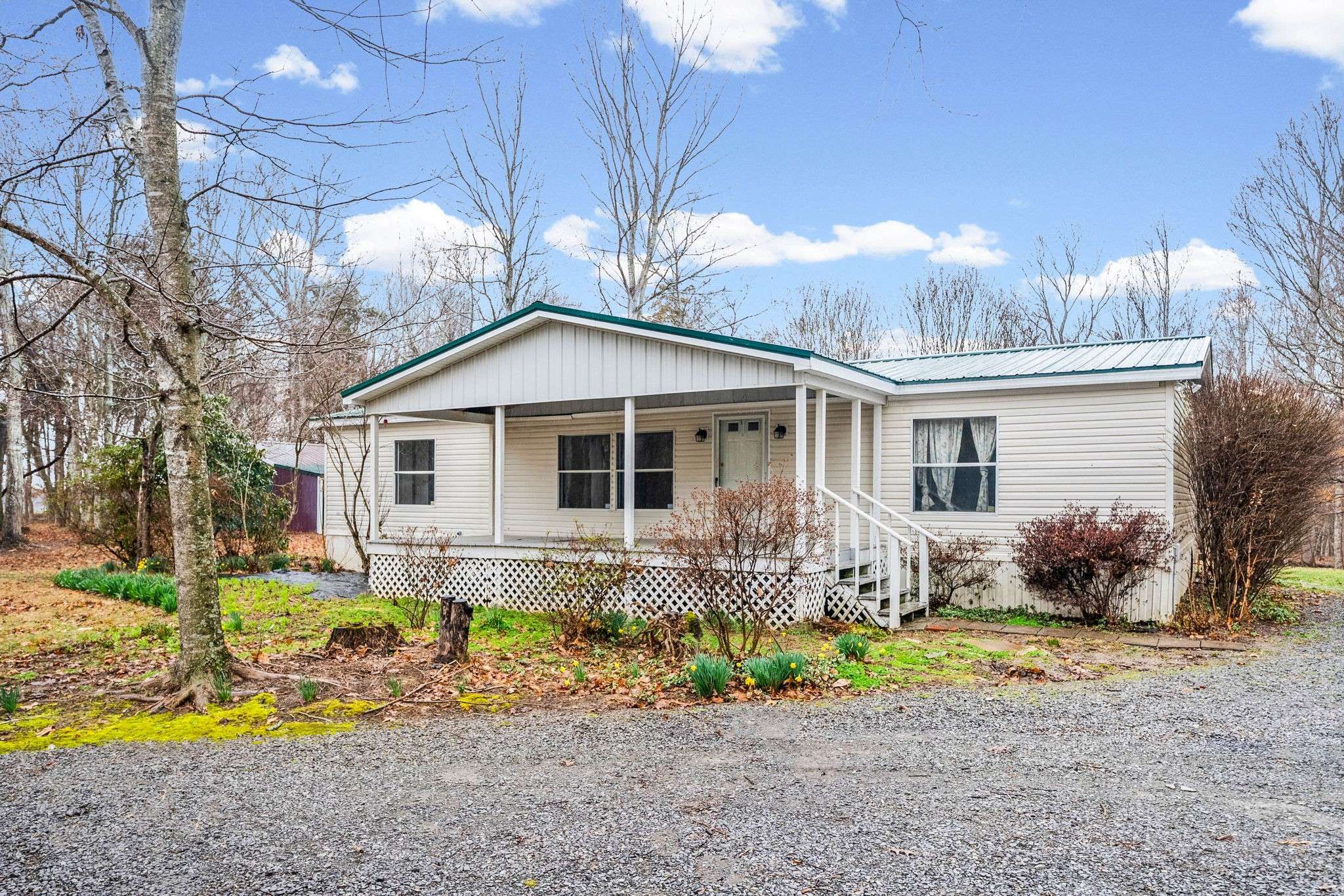 5120 Roaring Springs Rd, Cadiz, KY 42211