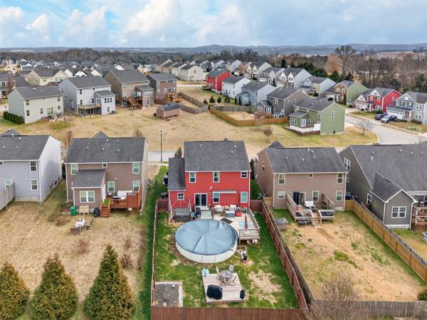 2620 Bluffton Ln, Columbia, TN 38401