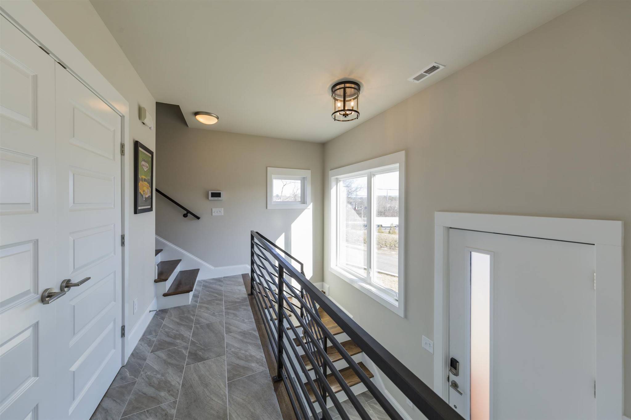2709 Biloxi Ave, Nashville, TN 37204