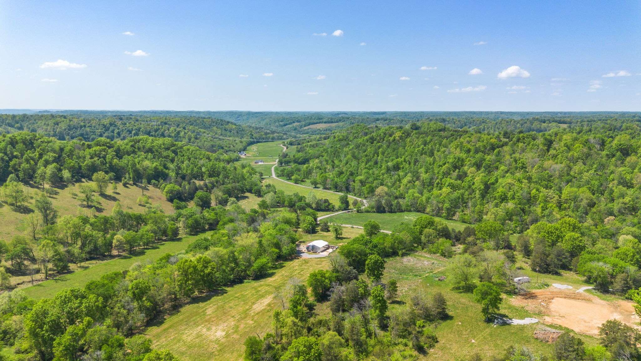 334 Cathcart Rd, Frankewing, TN 38459
