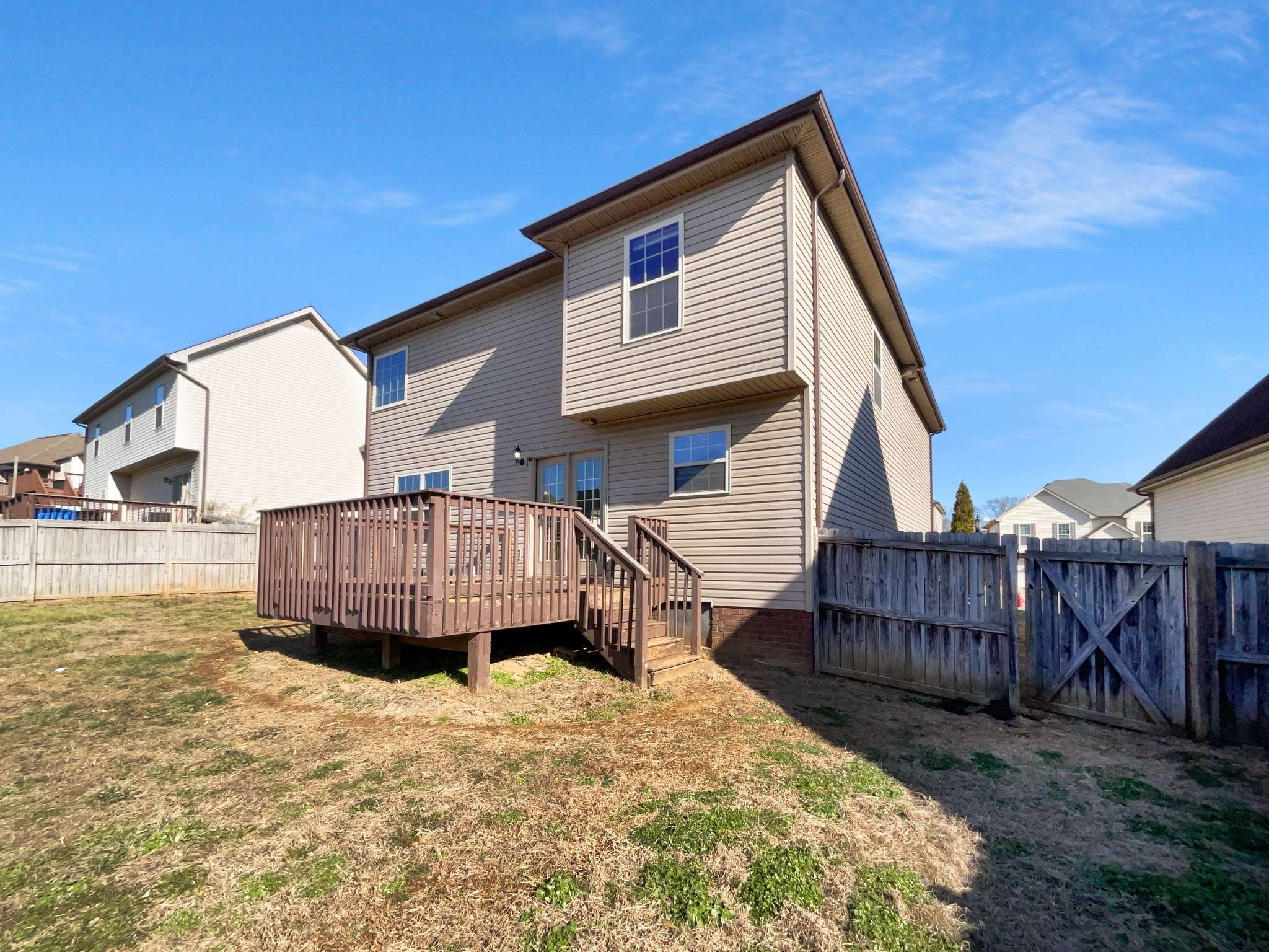 1450 Raven Rd, Clarksville, TN 37042