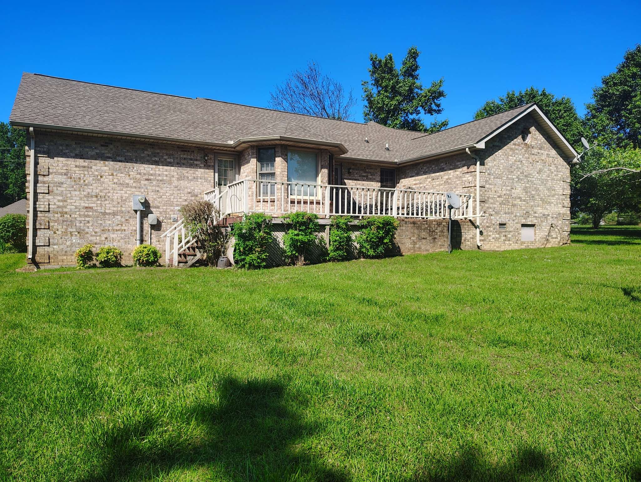 29 Bluebird Ln, Lafayette, TN 37083