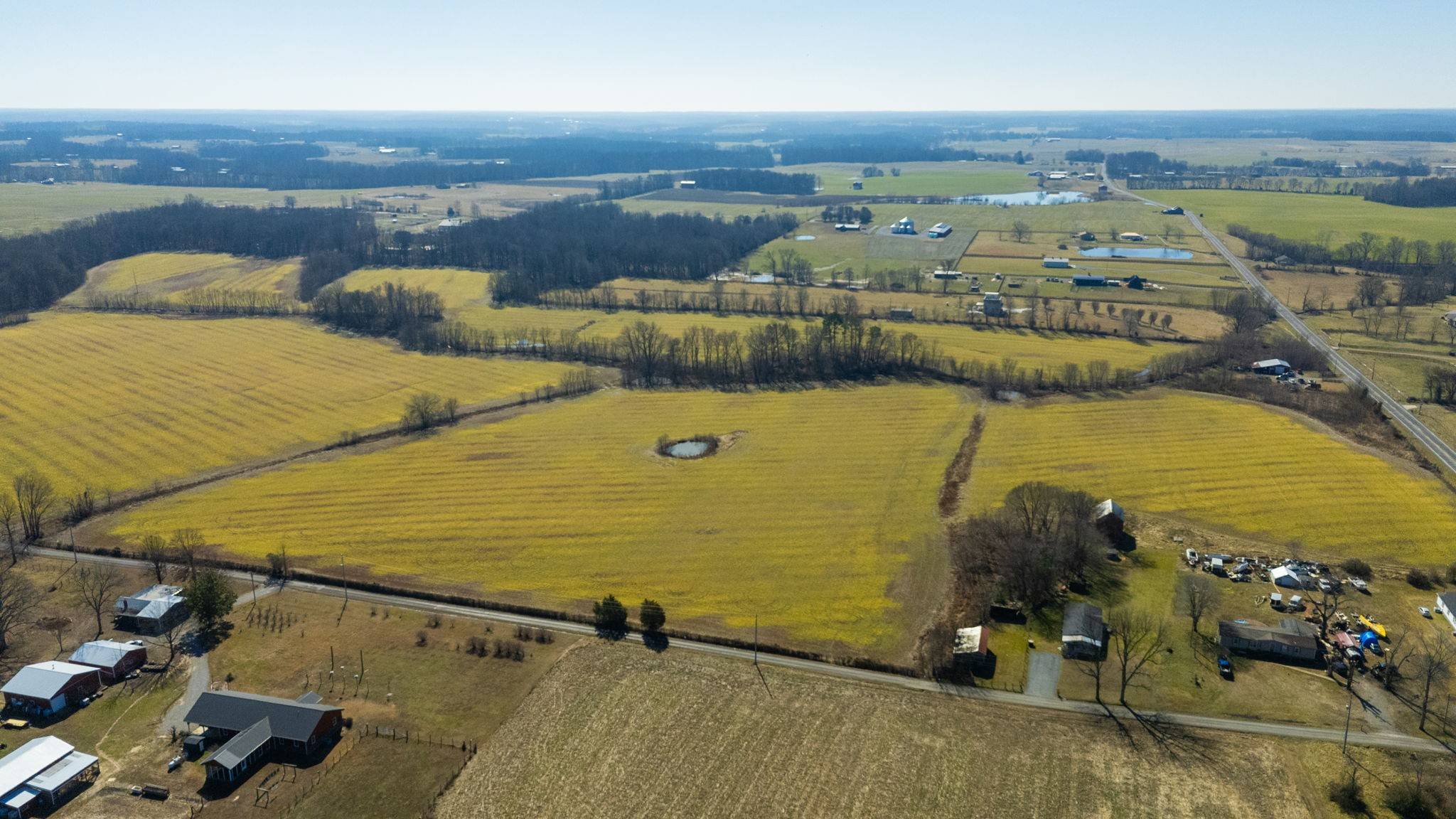 1902 Kinneys Rd, Adams, TN 37010