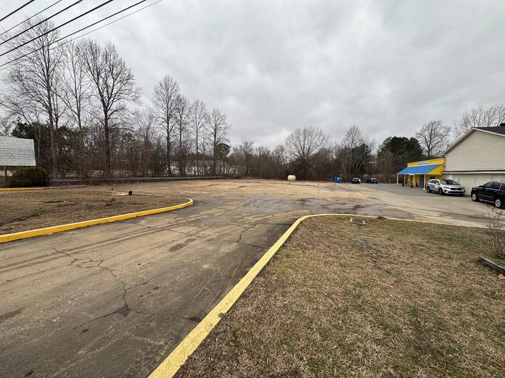 103 HWY 641 N #N, Camden, TN 38320